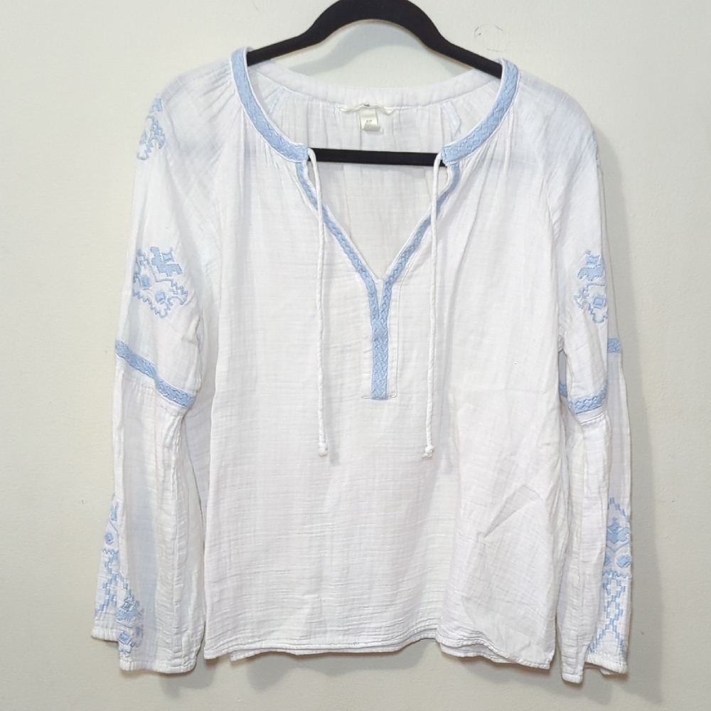 H&M Embroidered Peasant Blouse White + Blue Cotton Bell Sleeve Women's Size 4